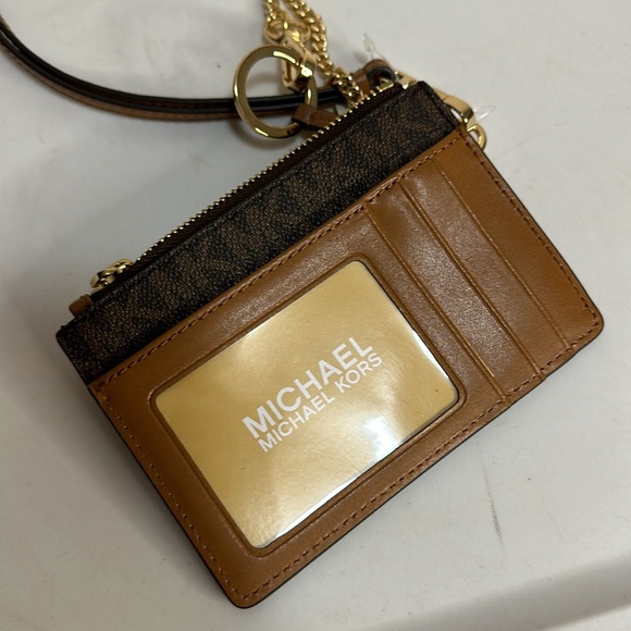 Michael Kors jet set charm wallet - Picture 3 of 4